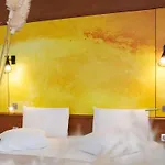 鲁昂中心教堂美居酒店 4* 鲁昂