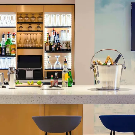 Mercure Centre Cathédrale Hotel 4*
