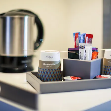 鲁昂中心教堂美居酒店 4*