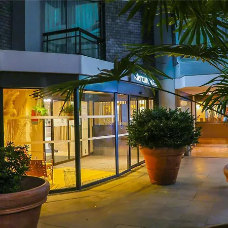 Отель Mercure Centre Cathedrale Руан