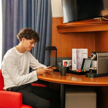 Mercure Centre Cathedrale Отель Руан