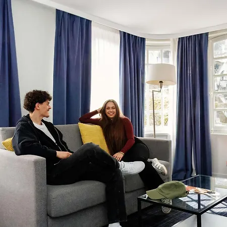 Mercure Centre Cathedrale Hotell 4*