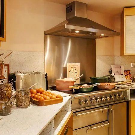 Отель Mercure Centre Cathedrale