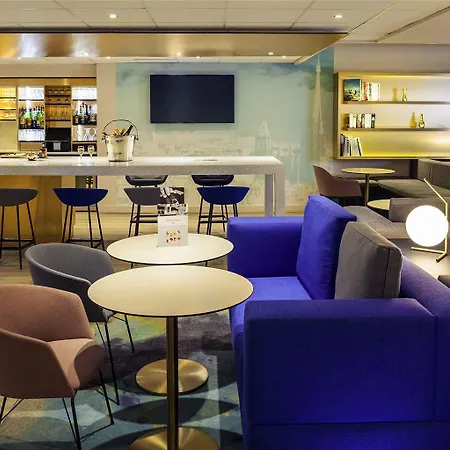Hotel Mercure Centre Cathédrale 4*