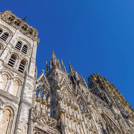 Hotel Mercure Centre Cathédrale 4*