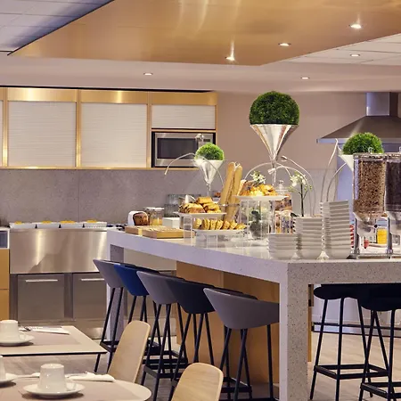 Mercure Centre Cathedrale Szálloda