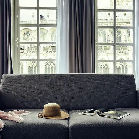 Mercure Centre Cathédrale Hotel 4*