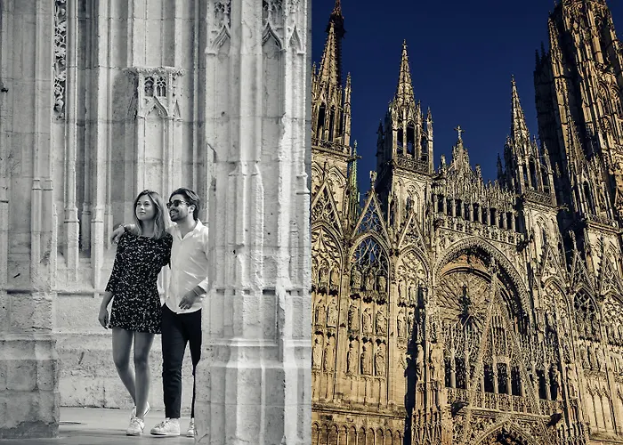 Готель Mercure Centre Cathedrale 4*