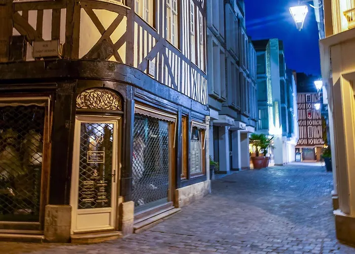 Mercure Centre Cathedrale Отель