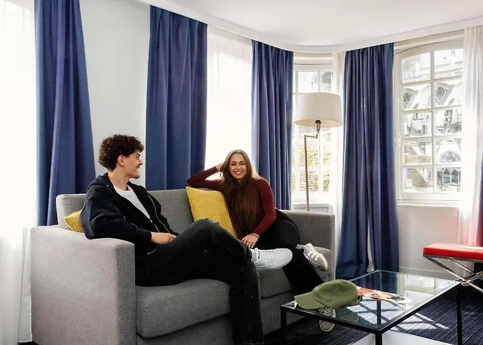 Mercure Centre Cathedrale Отель 4*