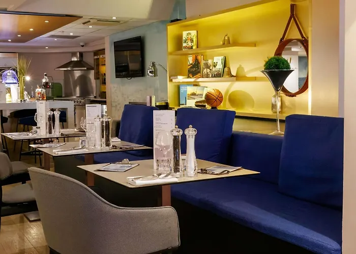 Mercure Centre Cathedrale 4* Руан