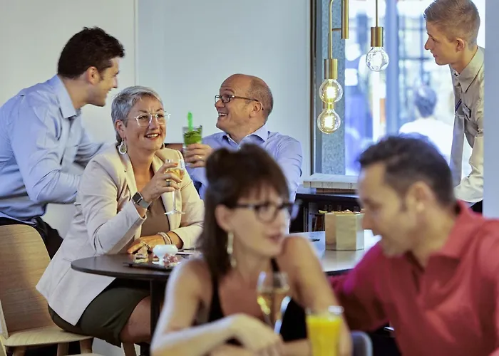 Mercure Centre Cathédrale Hotel 4*