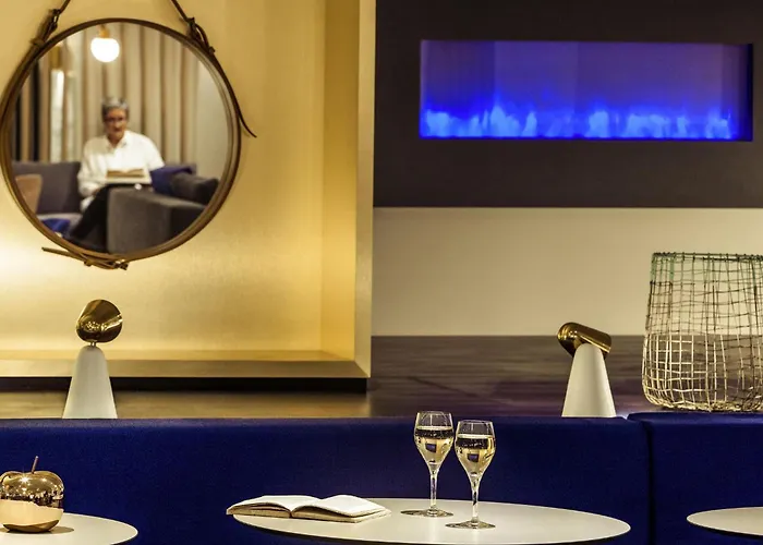 Mercure Centre Cathedrale Отель 4*