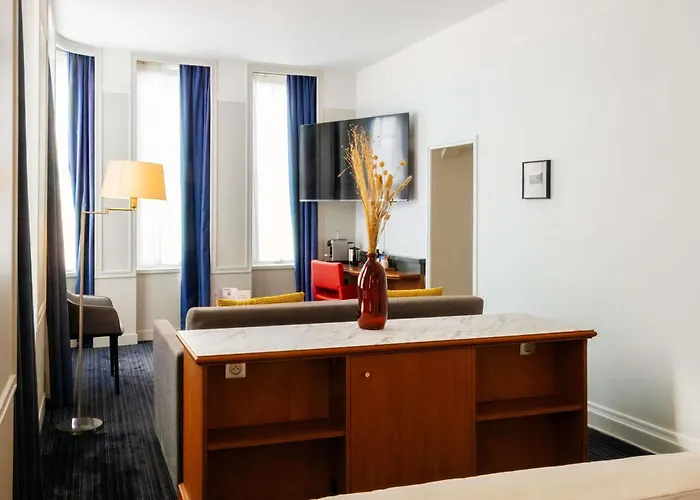 Mercure Centre Cathedrale 4*