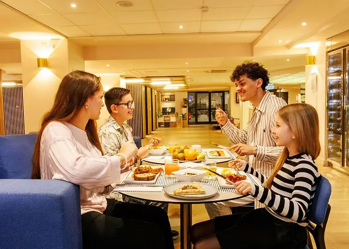 Mercure Centre Cathedrale Отель